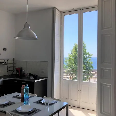Апартаменти Elephant Sea View Катанія