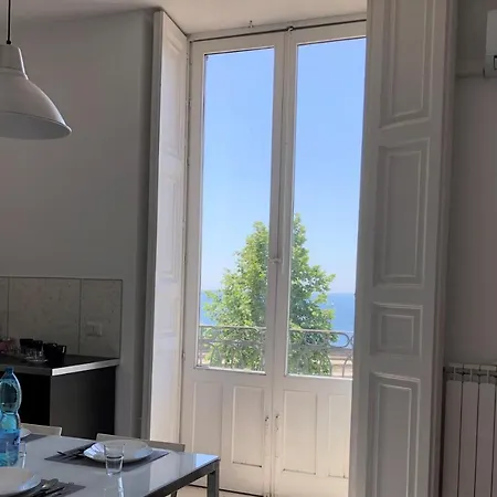 Апартаменти Elephant Sea View Катанія