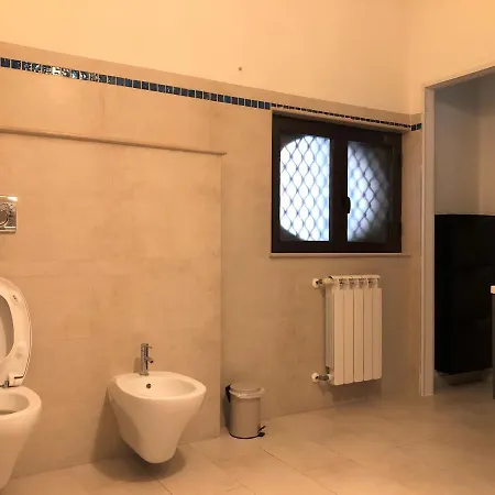 Elephant Sea View Апартаменти *